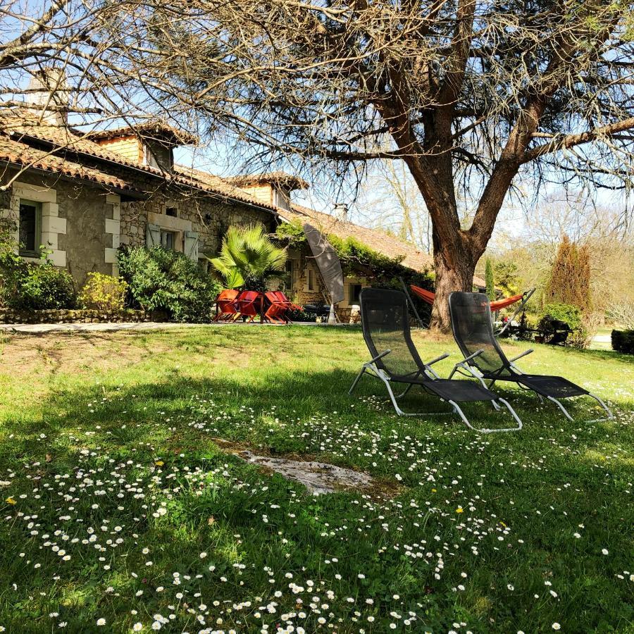 Villa Le Creyssac Saint-Felix-de-Bourdeilles Exterior foto